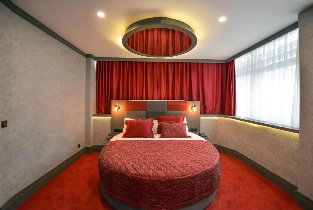 A11 Hotel Atasehir Istanbul Exteriör bild