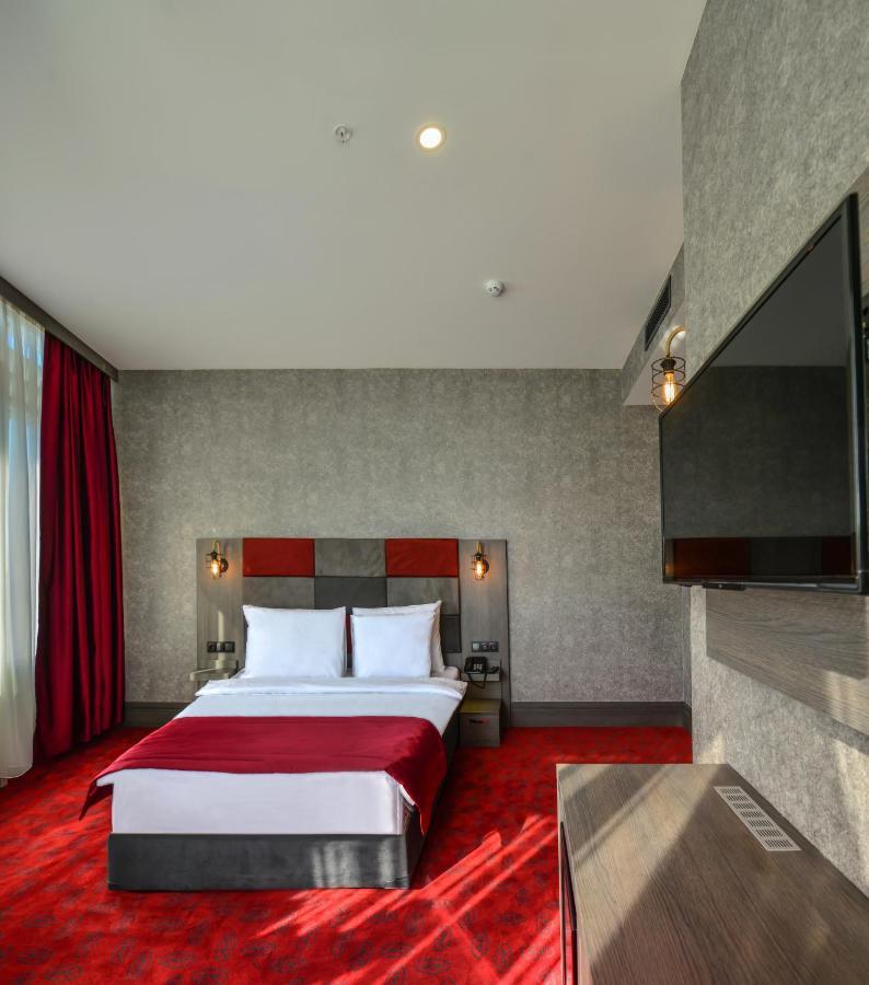 A11 Hotel Atasehir Istanbul Exteriör bild