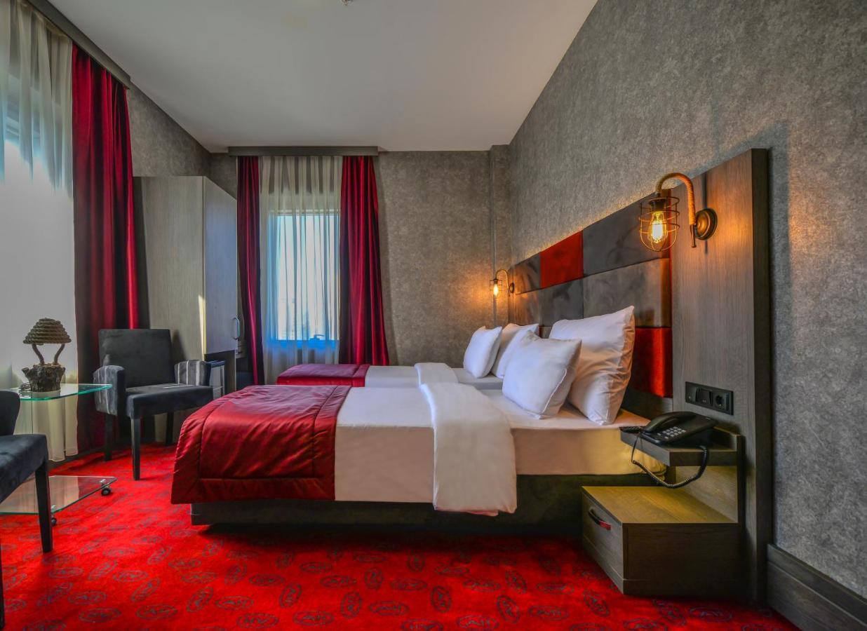 A11 Hotel Atasehir Istanbul Exteriör bild